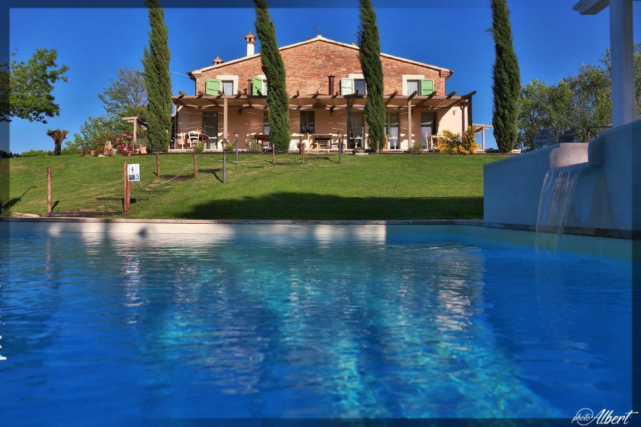Le Maracla Country House Iesi Eksteriør bilde