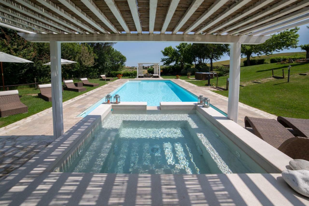 Le Maracla Country House Iesi Eksteriør bilde