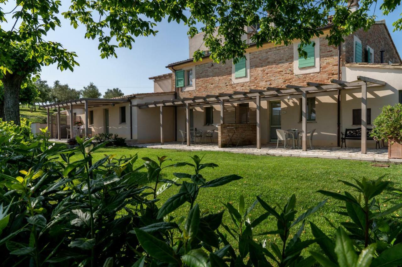 Le Maracla Country House Iesi Eksteriør bilde