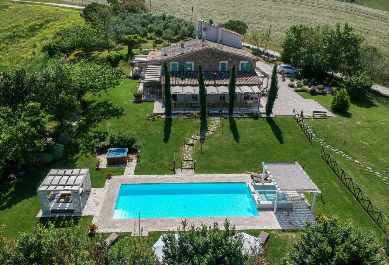Le Maracla Country House Iesi Eksteriør bilde